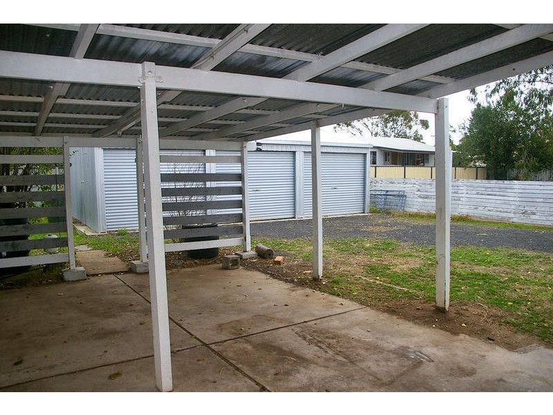 76 Wood Street, Dalby QLD 4405