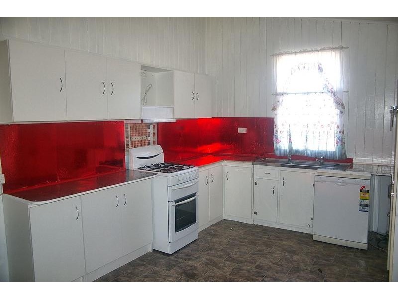 66 Arthur Street, Dalby QLD 4405