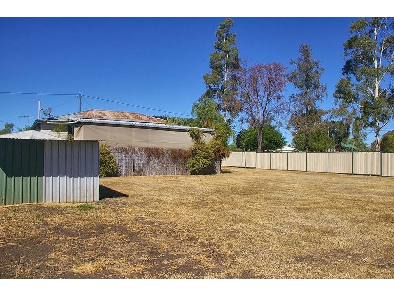 66 Arthur Street, Dalby QLD 4405