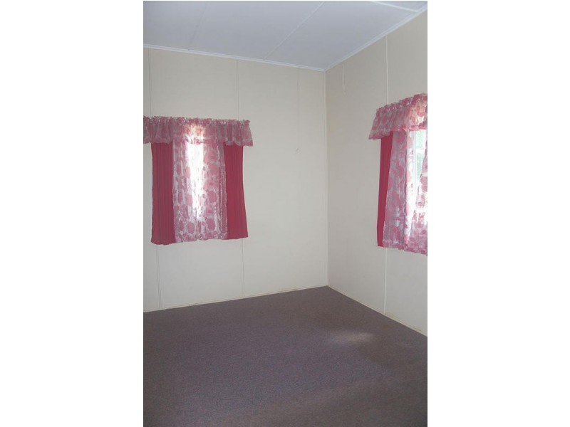8 Kookaburra Street, Dalby QLD 4405