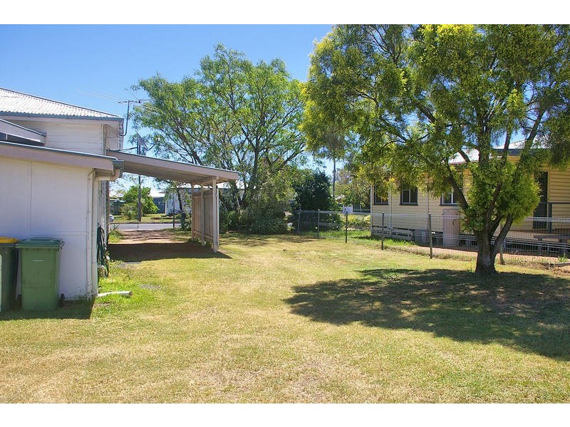8 Kookaburra Street, Dalby QLD 4405