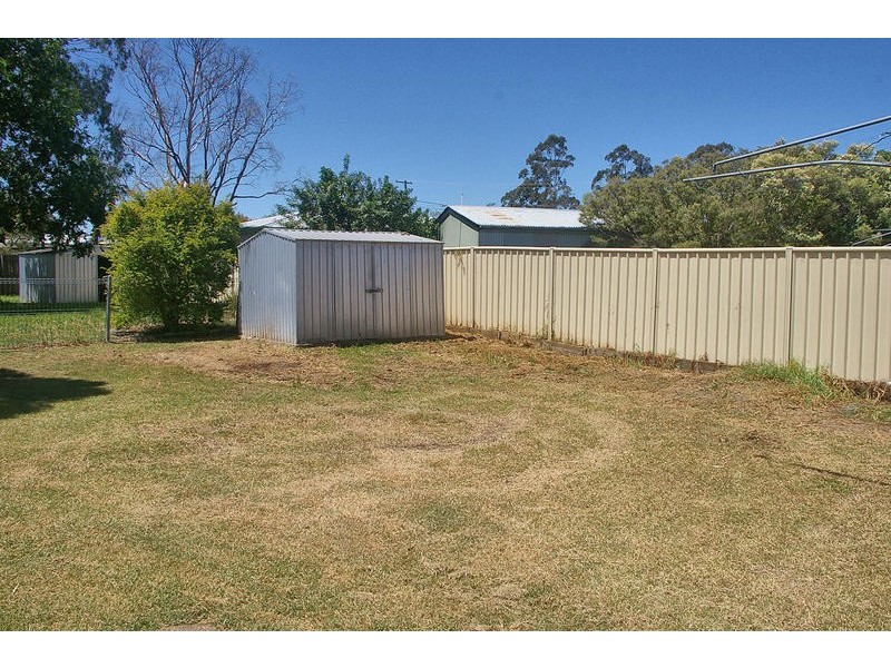 8 Kookaburra Street, Dalby QLD 4405