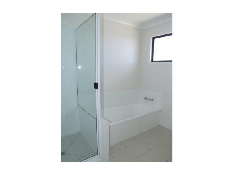 17 Millbrook Court, Dalby QLD 4405