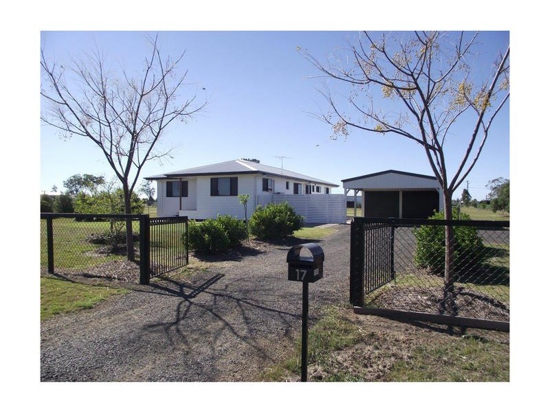 17 Millbrook Court, Dalby QLD 4405