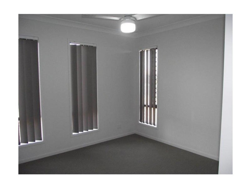 33 Gosden Drive, Dalby QLD 4405