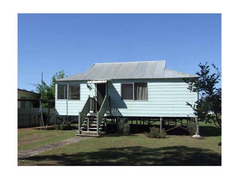 3 Winifred Street, Dalby QLD 4405