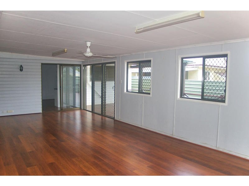38 Drury Street, Dalby QLD 4405