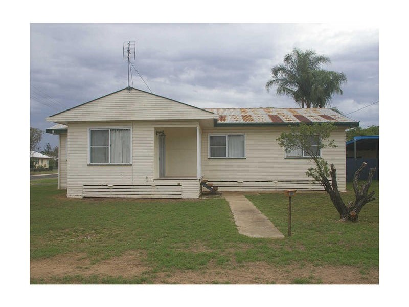 118 Bunya Street, Dalby QLD 4405
