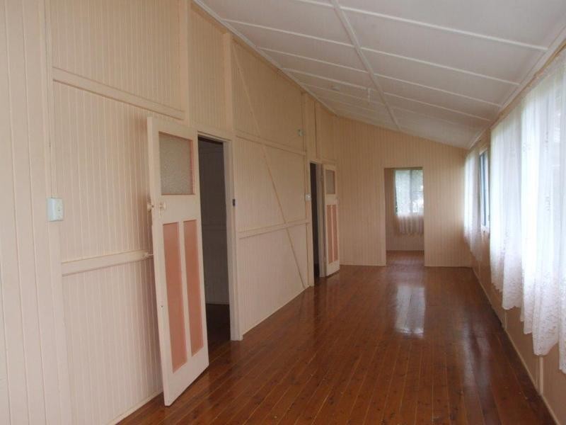 3 John Street, Dalby QLD 4405