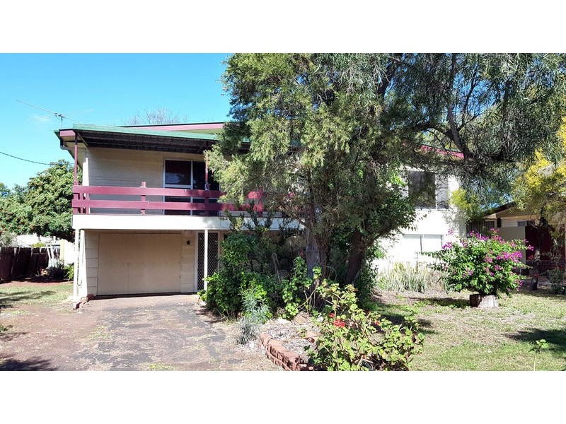 10 Brimblecombe Street, Dalby QLD 4405