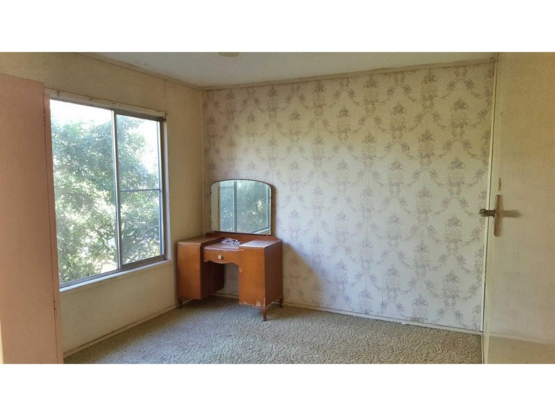 10 Brimblecombe Street, Dalby QLD 4405