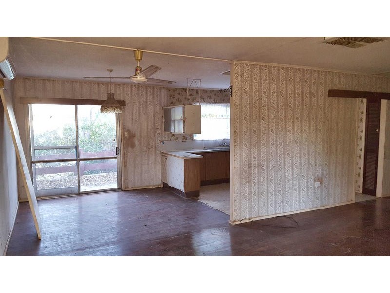 10 Brimblecombe Street, Dalby QLD 4405