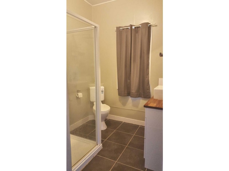 6 Blaxland Road, Dalby QLD 4405