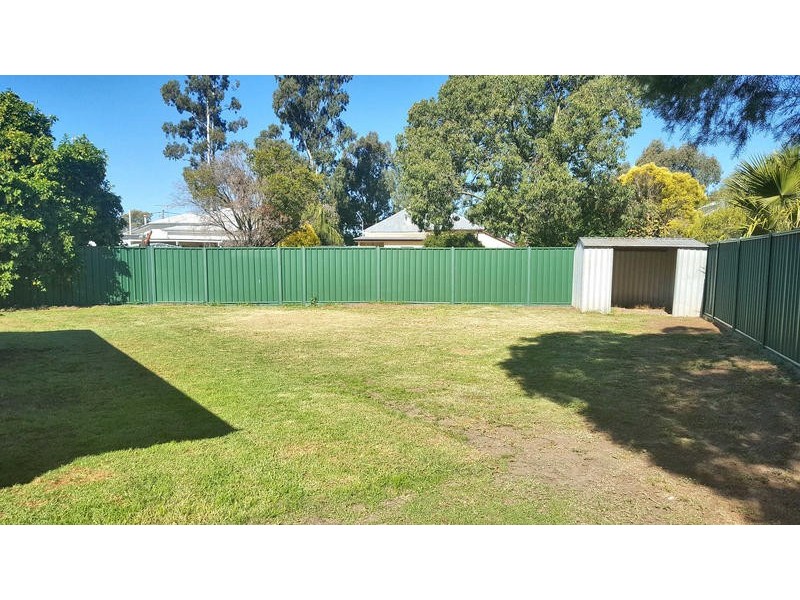 6 Blaxland Road, Dalby QLD 4405