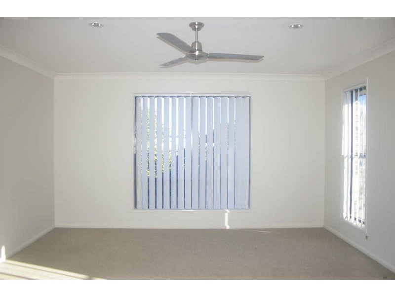 5 Turnberry Way, Dalby QLD 4405