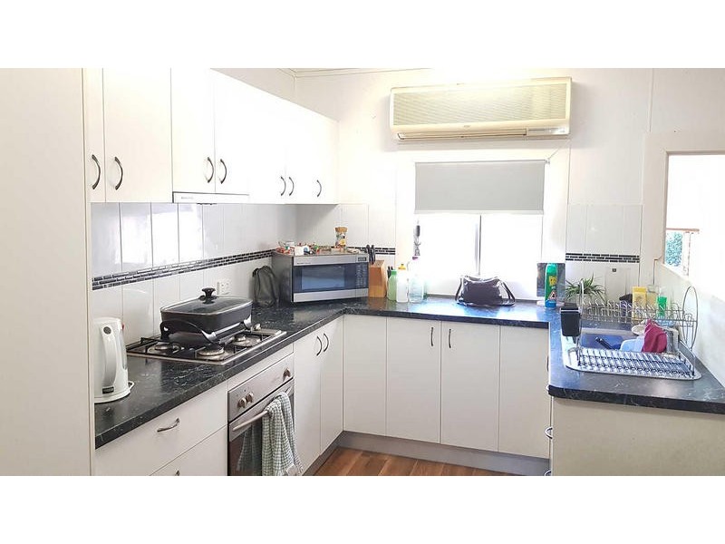 44 Arthur Street, Dalby QLD 4405