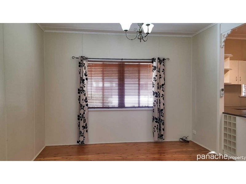 12 Geisel Street, Dalby QLD 4405