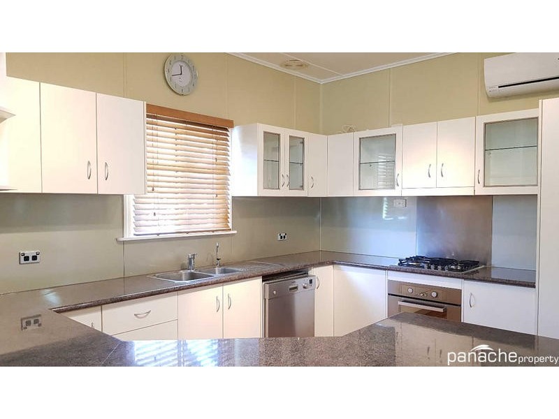 12 Geisel Street, Dalby QLD 4405