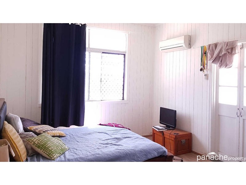 57 Nicholson Street, Dalby QLD 4405