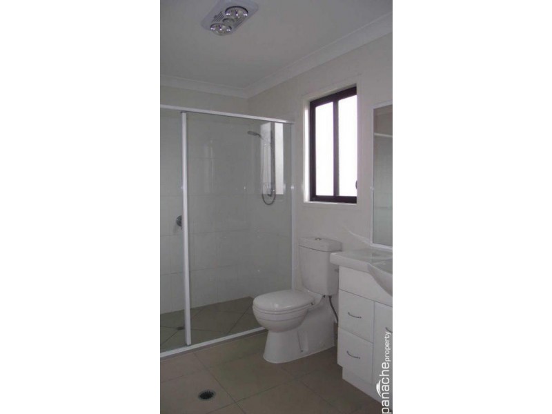 13 Barry Place, Dalby QLD 4405