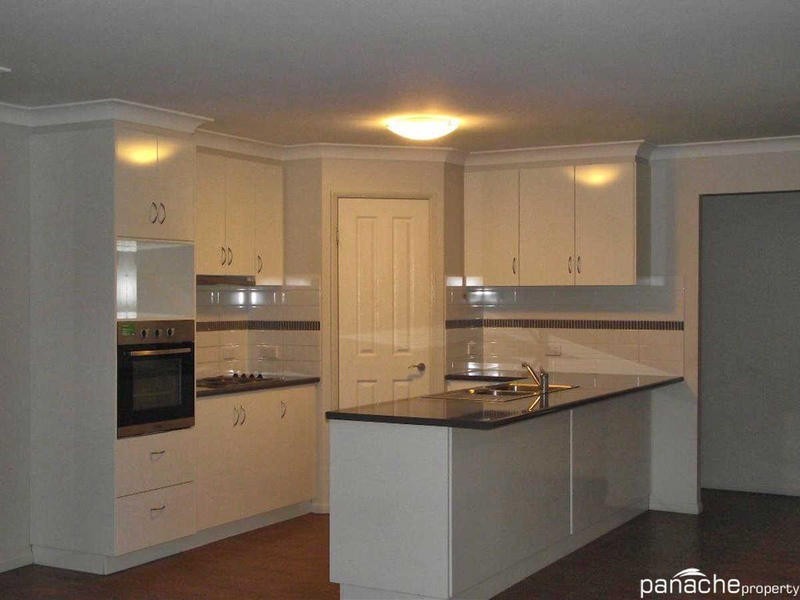 10 Trentwood Parade, Dalby QLD 4405