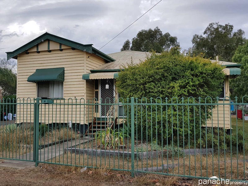 9 Besley Street, Dalby QLD 4405
