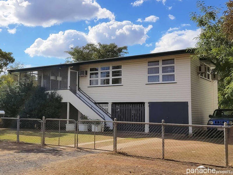 43 Palmer Street, Dalby QLD 4405
