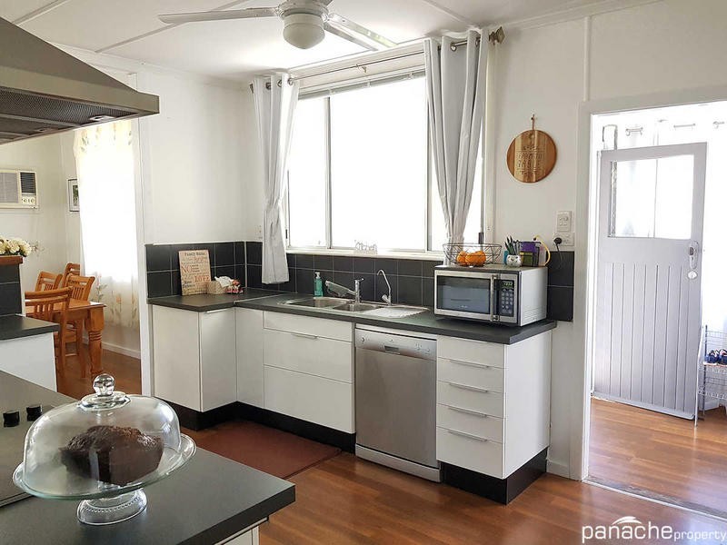 43 Palmer Street, Dalby QLD 4405