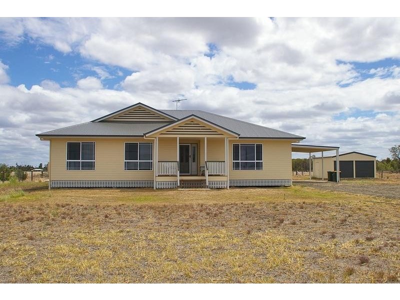 33 Argyle Court, Dalby QLD 4405