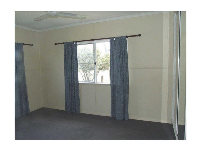 118 Bunya Street (Cnr Bunya & Charles), Dalby QLD 4405