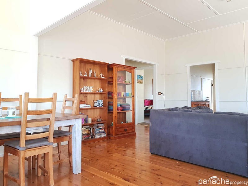 102 Pratten Street, Dalby QLD 4405