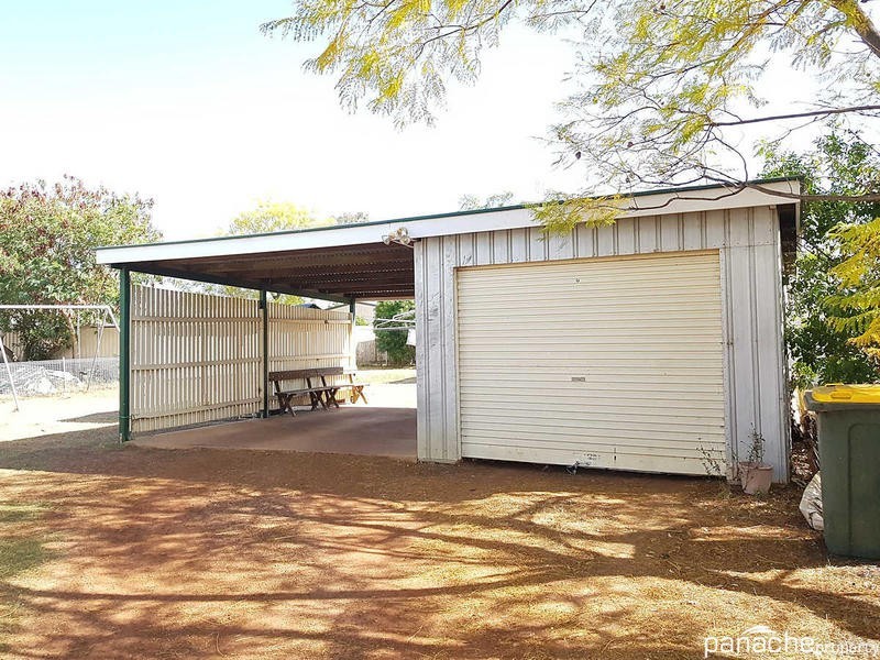 102 Pratten Street, Dalby QLD 4405