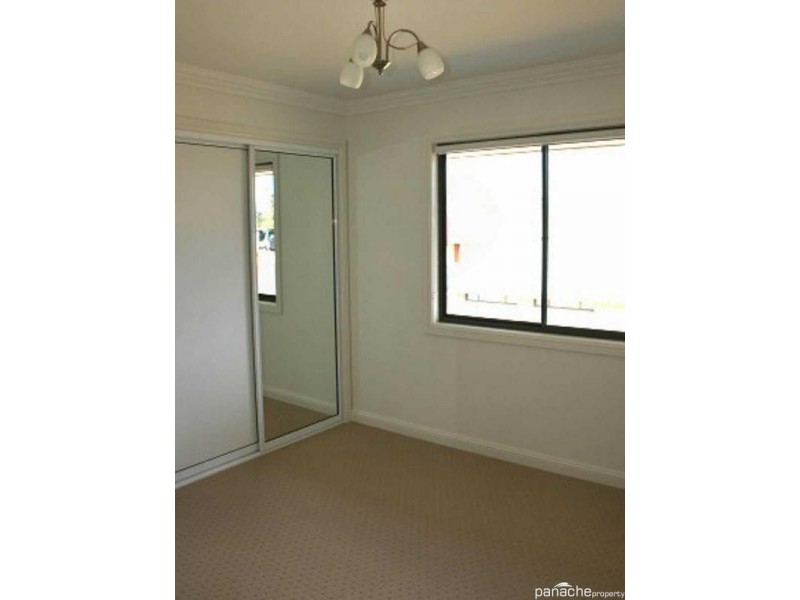 Unit 1, 8 Montclair Close, Dalby QLD 4405