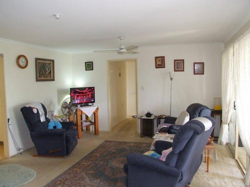9 Forsyth Street, Gin Gin QLD 4671