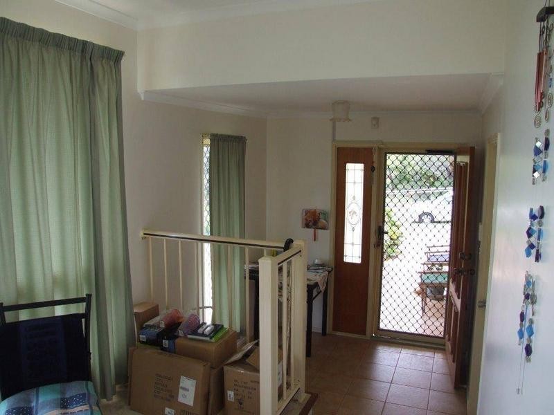 9 Forsyth Street, Gin Gin QLD 4671