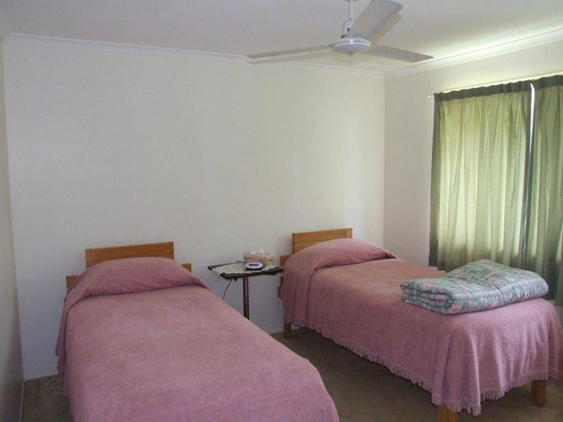 9 Forsyth Street, Gin Gin QLD 4671