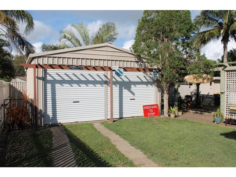 Moore Park Beach QLD 4670