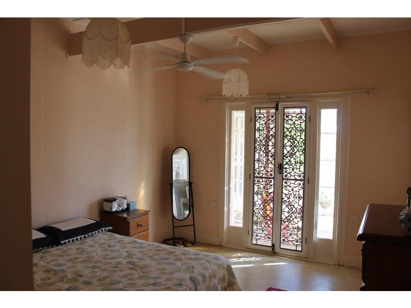 Moore Park Beach QLD 4670