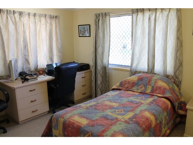 64 Hinkler Avenue, Bundaberg North QLD 4670