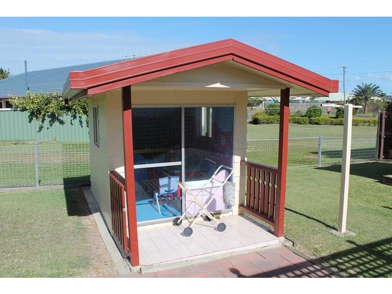 64 Hinkler Avenue, Bundaberg North QLD 4670