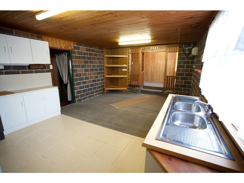 18 Lund Street, Avondale QLD 4670