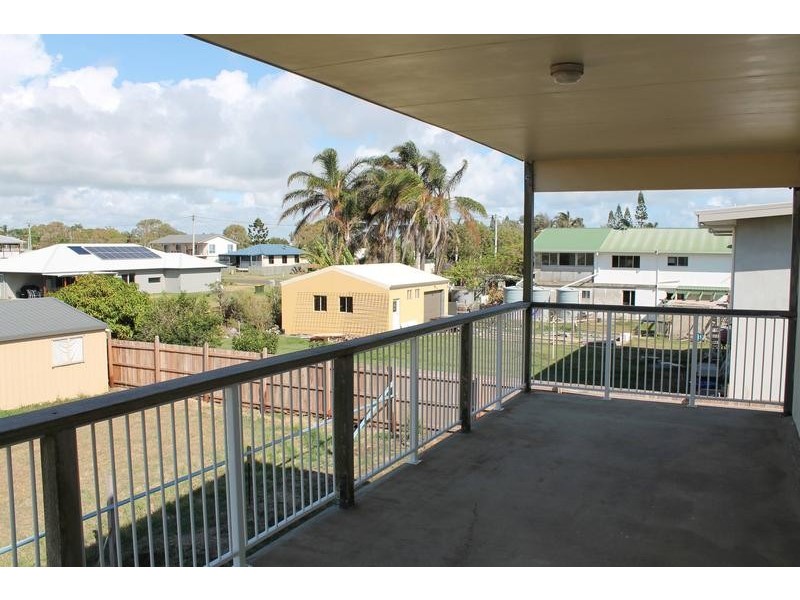 135 Shelley Street, Burnett Heads QLD 4670