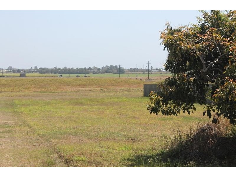 78 Mariners Way, Bundaberg North QLD 4670