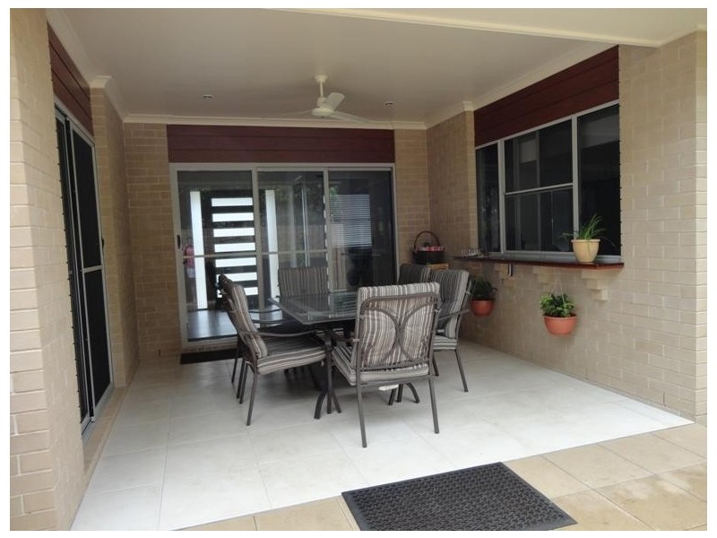 Svensson Heights QLD 4670