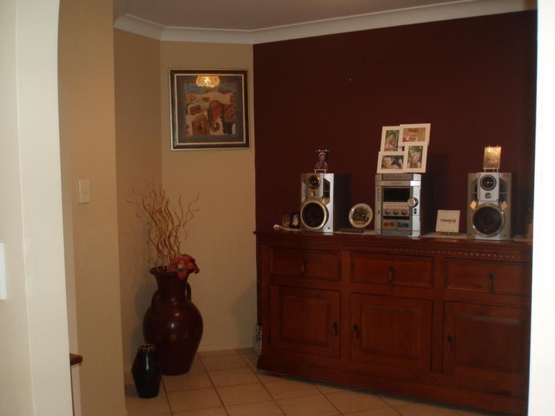 5 Tomlins Court, Avenell Heights QLD 4670