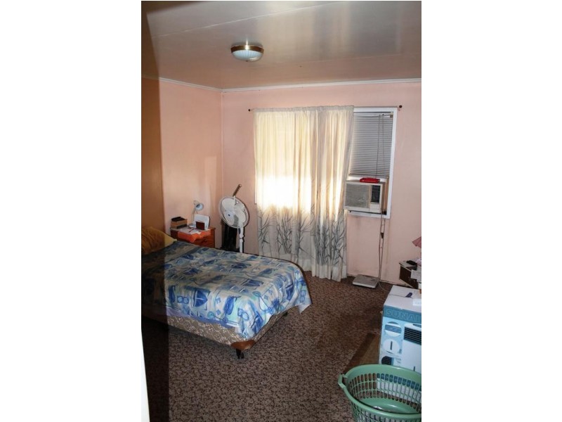 1,2,3 34 Fairymead Road, Bundaberg North QLD 4670