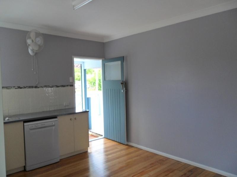 28 Normanby Street, Avondale QLD 4670
