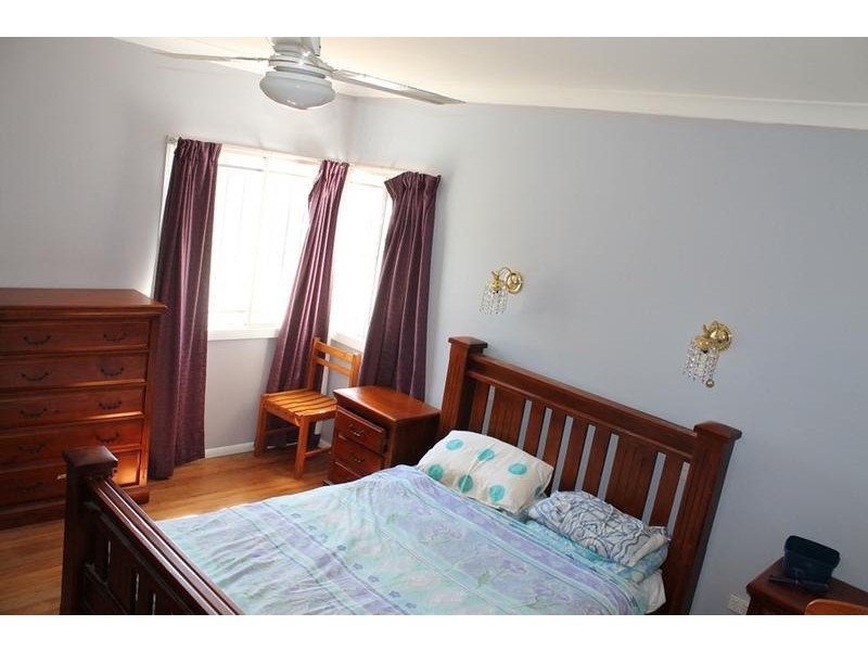 28 Normanby Street, Avondale QLD 4670