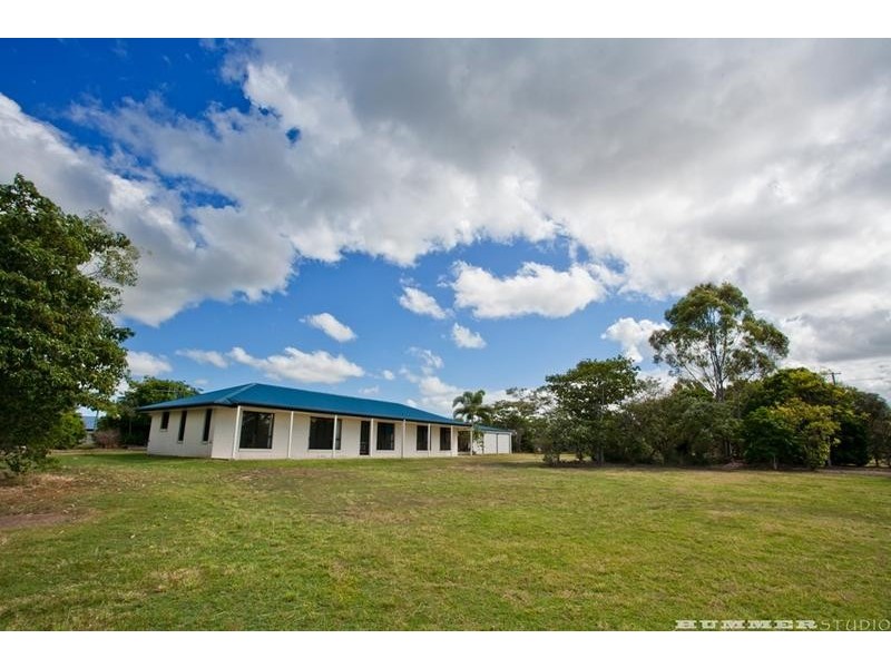 14 Slalom Crescent, Branyan QLD 4670