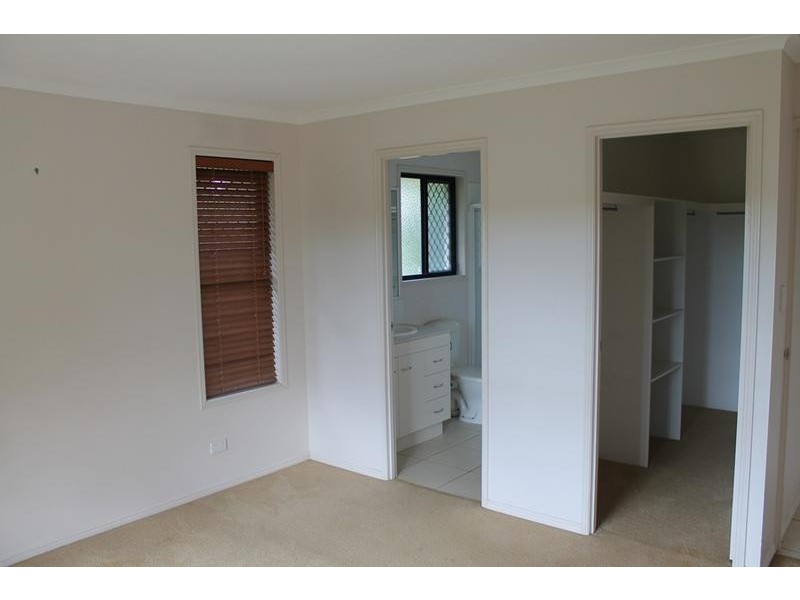 14 Slalom Crescent, Branyan QLD 4670